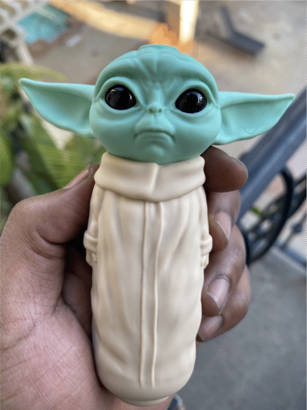 Baby Yoda Pipe