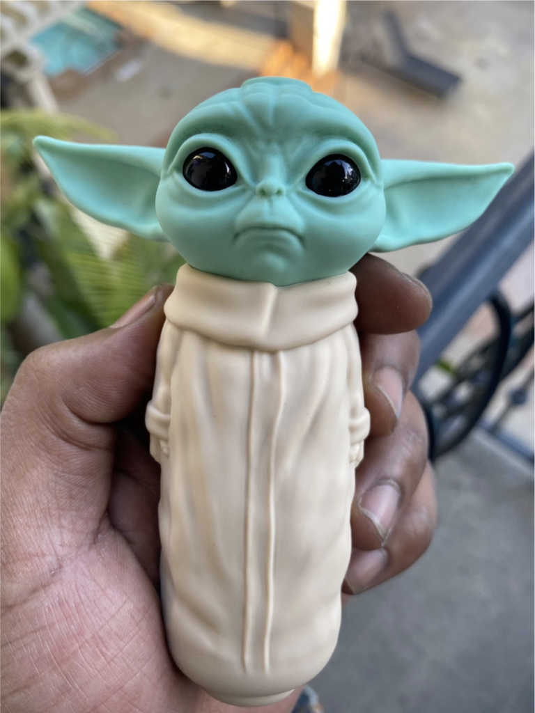 Baby Yoda Pipe